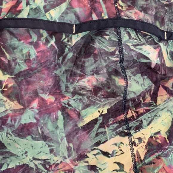 Lulu Lemon Run: Speed short - Picture 6 of 6